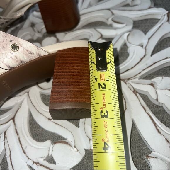 Cole Haan Snake Skin Look Leather Heels Shoes Women’s 7 - Picture 5 of 8